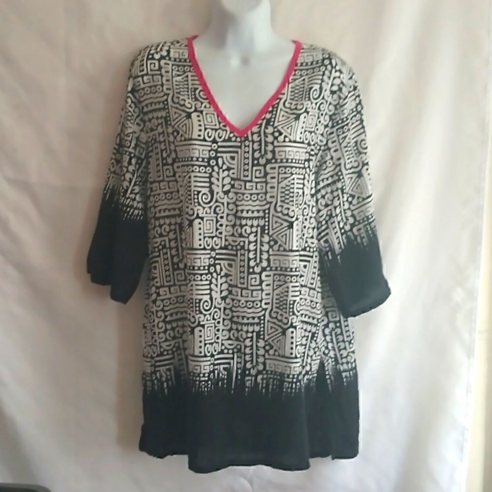 Shiraleah Chicago black white lightweight cotton tunic size M